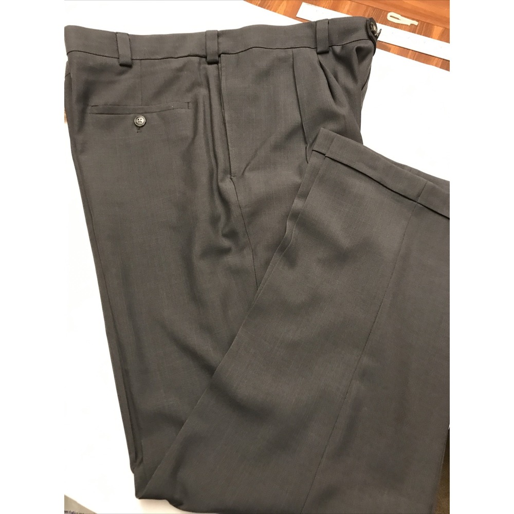 Mens Haggar Steel Gray 38W x 31L comfort‎ waist no iron crease Dress Pants